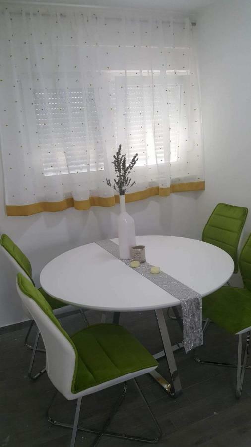 Apartments Venerea Nin Luaran gambar