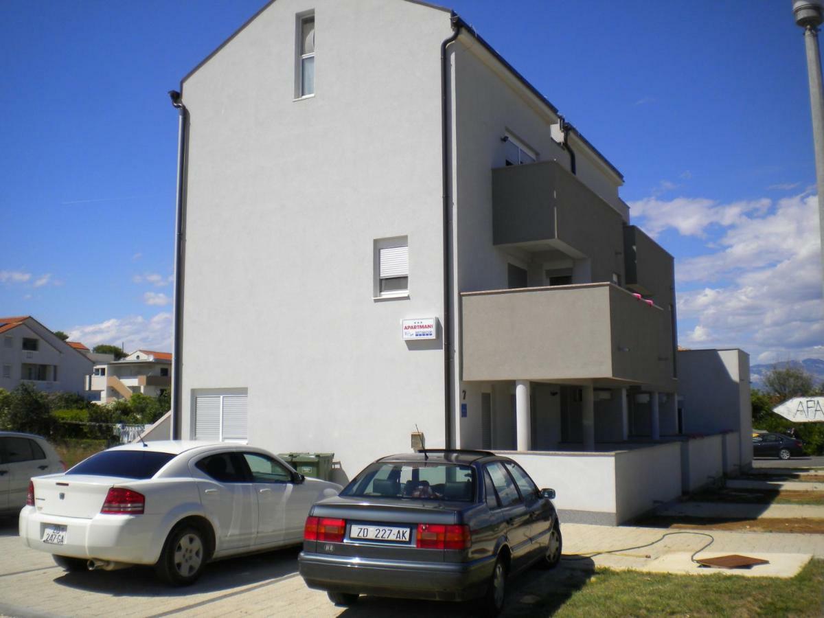 Apartments Venerea Nin Luaran gambar