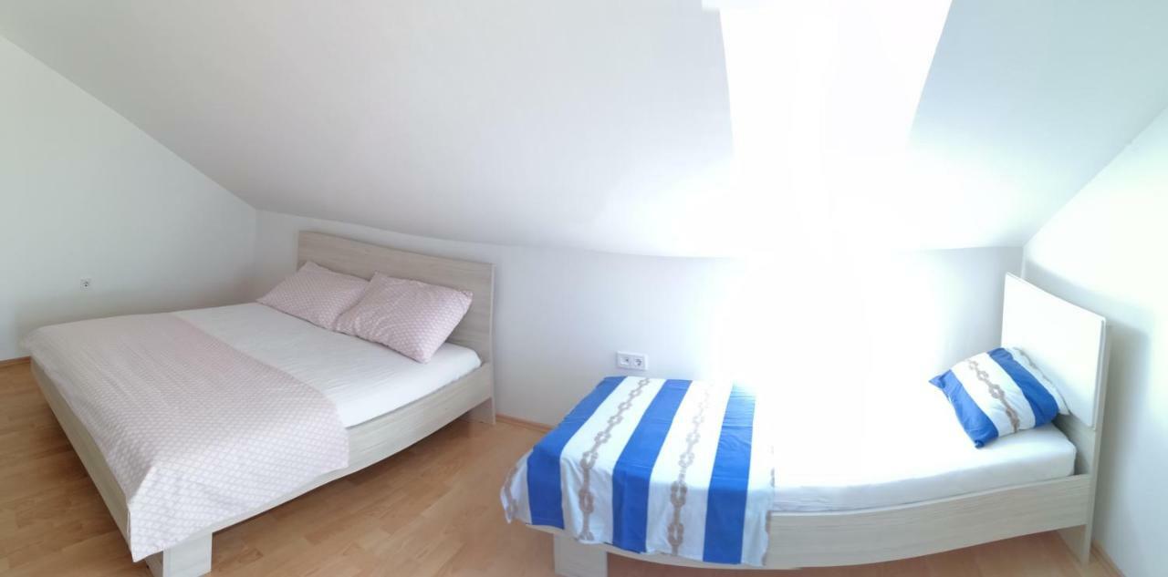 Apartments Venerea Nin Luaran gambar