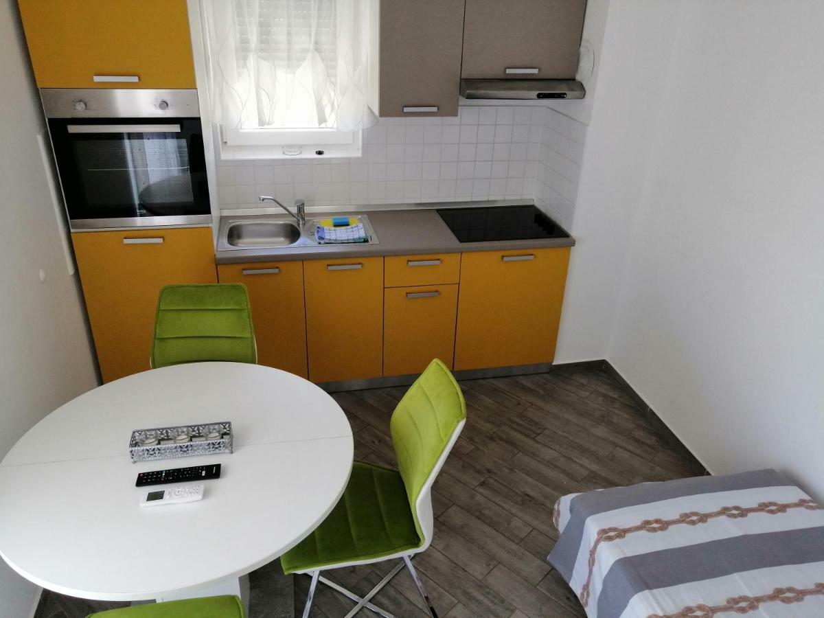 Apartments Venerea Nin Luaran gambar