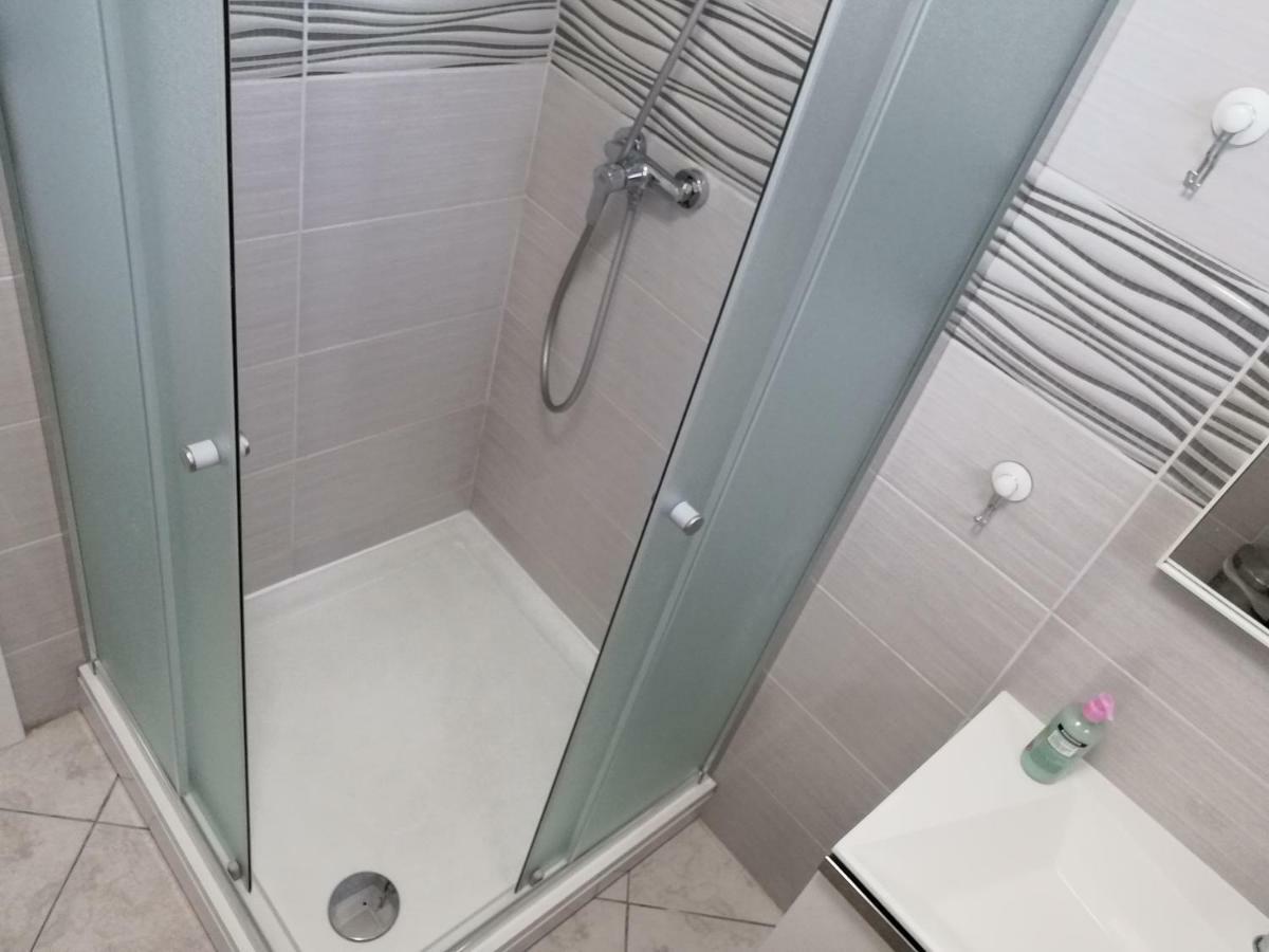 Apartments Venerea Nin Luaran gambar